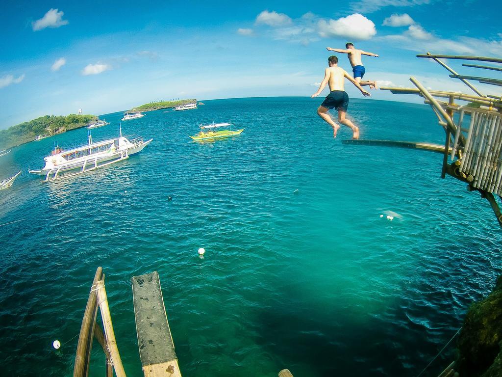 Jeepney Hostel And Kite Resort Balabag  Екстериор снимка
